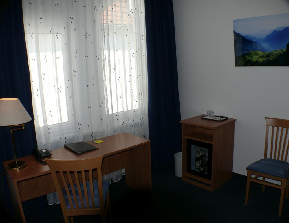 Hotel Garni - Haus Gemmer Coburg Habitación foto